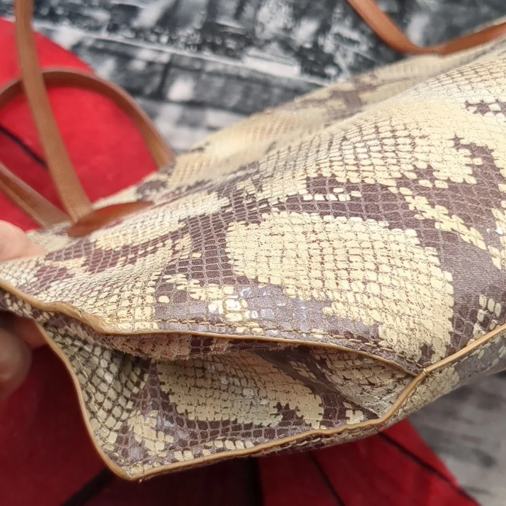 Hobo international Snake print leather tote